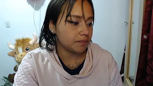 SWEETT CORY online show from July 28, 2026, 4:19 am