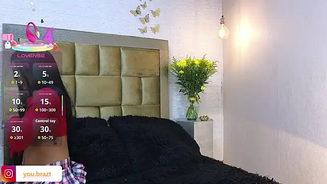 ximenawilliamss online show from July 25, 2026, 9:01 pm