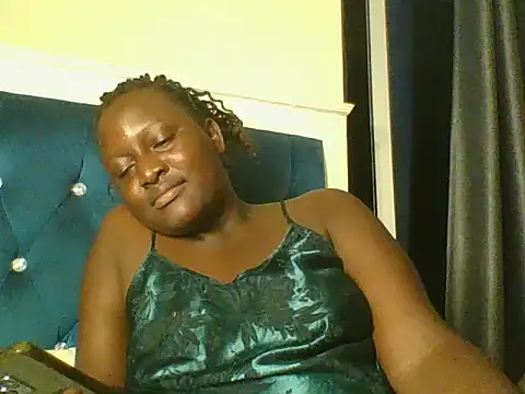 Snapshot of Heavy_ass chatting on March 15, 2026, 6:58 pm Heavy ass online show from March 15, 2026, 6:58 pm