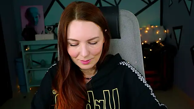 VandaRossi online show from January 12, 2025, 8:46 am