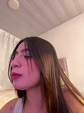 samantha evans2 online show from February 25, 2025, 4:46 am