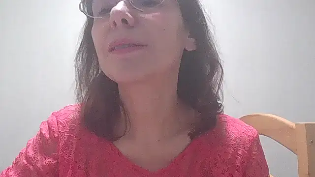 Snapshot of HollyJewel chatting on February 10, 2025, 7:28 pm HollyJewel online show from February 10, 2025, 7:28 pm