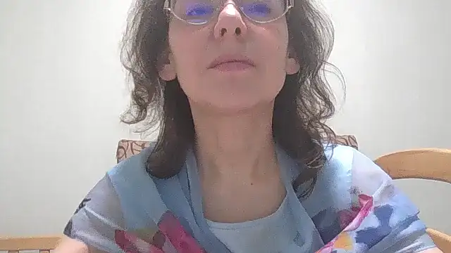 Snapshot of HollyJewel chatting on March 12, 2025, 7:59 pm HollyJewel online show from March 12, 2025, 7:59 pm