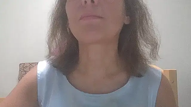 Snapshot of HollyJewel chatting on September 12, 2025, 4:51 pm HollyJewel online show from September 12, 2025, 4:51 pm