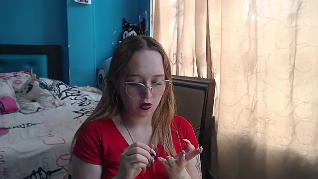 Snapshot of Liaroberts1 chatting on March 22, 2025, 3:09 pm Liaroberts1 online show from March 22, 2025, 3:09 pm