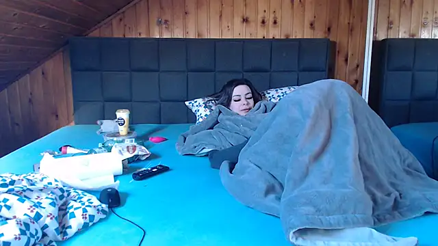 BoeseMoni1998 online show from March 17, 2025, 7:57 am