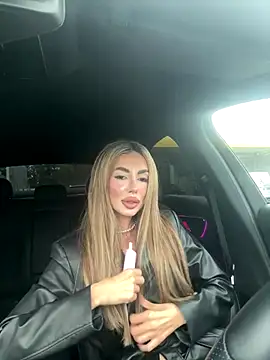 ArianaArianna online show from September 14, 2025, 3:33 pm