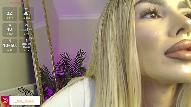 Snapshot of ArianaArianna chatting on April 2, 2026, 4:48 pm ArianaArianna online show from April 2, 2026, 4:48 pm