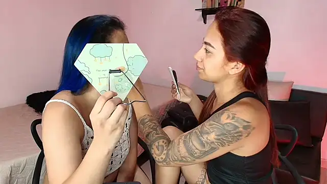 Jules n Gia online show from March 20, 2025, 3:23 am