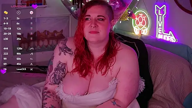 opalreigning online show from October 16, 2025, 9:43 am