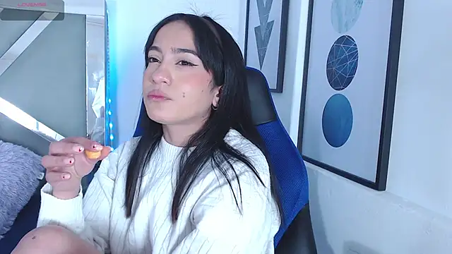 ZaraDames  online show from February 18, 2025, 8:59 am