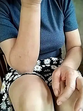 Snapshot of Zane_Natha chatting on February 3, 2026, 6:22 am Zane Natha online show from February 3, 2026, 6:22 am