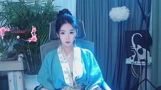 FeiFei-babe online show from March 5, 2026, 10:44 am