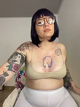 Snapshot of sophia_goth chatting on November 19, 2025, 12:21 am sophia goth online show from November 19, 2025, 12:21 am