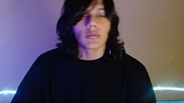 daiki sx online show from December 4, 2024, 2:53 am