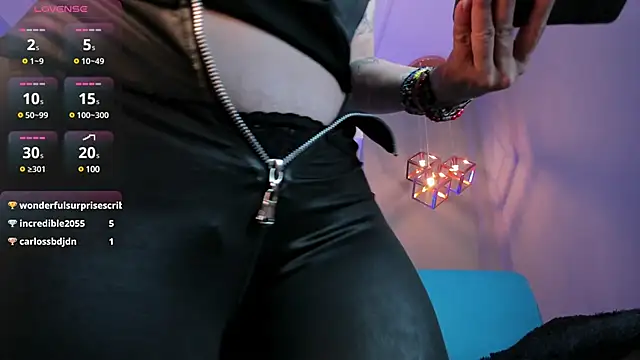 violet scott online show from January 15, 2025, 12:15 pm