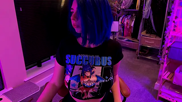 Snapshot of _vixenp chatting on October 3, 2025, 5:54 pm vixenp online show from October 3, 2025, 5:54 pm