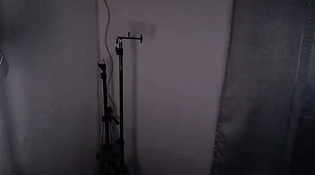 Nicole Colette  online show from January 23, 2025, 5:56 am