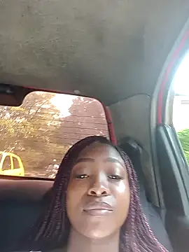 Nicole Colette  online show from January 26, 2025, 3:36 pm