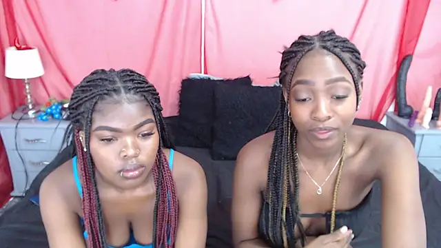 Nicole Colette  online show from March 12, 2025, 5:49 pm