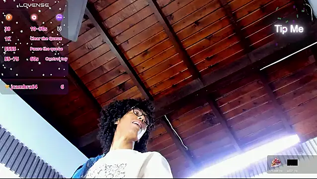 Camille Cedrik online show from February 3, 2026, 2:53 am