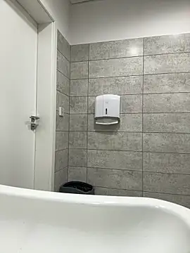 rafkiexh online show from April 10, 2026, 7:35 am