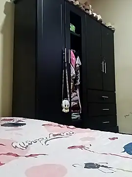 Snapshot of claus20 chatting on February 6, 2025, 7:18 pm claus20 online show from February 6, 2025, 7:18 pm