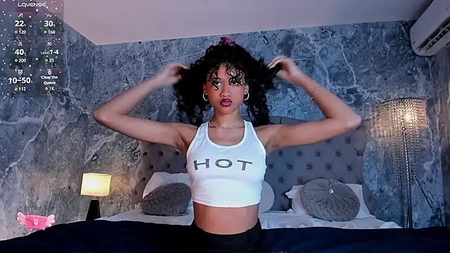 Aprillbrunette online show from April 6, 2026, 11:55 am