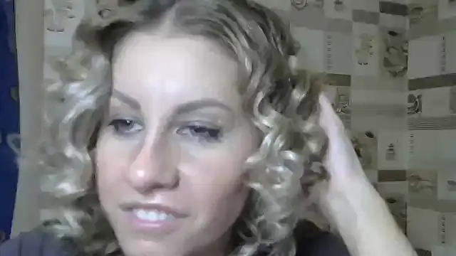 TherestlessKitty online show from February 18, 2025, 9:10 am