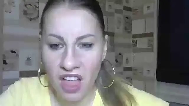 TherestlessKitty online show from October 6, 2025, 6:00 am