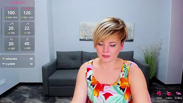 Julia Wilsone online show from February 8, 2025, 9:56 am