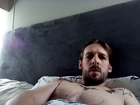 Snapshot of HungKing88 chatting on December 5, 2024, 9:28 am HungKing88 online show from December 5, 2024, 9:28 am