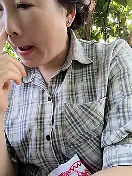 Sweetlove 77 online show from October 15, 2025, 12:22 am