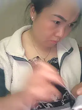 Sweetlove 77 online show from November 3, 2025, 1:56 pm