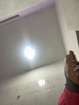 Snapshot of AlisonHoot69 chatting on September 23, 2025, 12:46 am AlisonHoot69 online show from September 23, 2025, 12:46 am