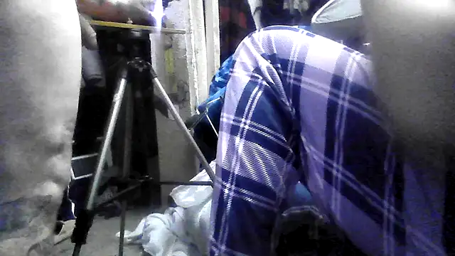 Snapshot of Pay2play1 chatting on February 1, 2026, 10:58 am Pay2play1 online show from February 1, 2026, 10:58 am