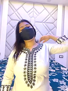 GFndBF online show from October 7, 2025, 6:27 pm