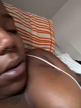 Goddess Nafeesha online show from November 8, 2025, 3:34 pm