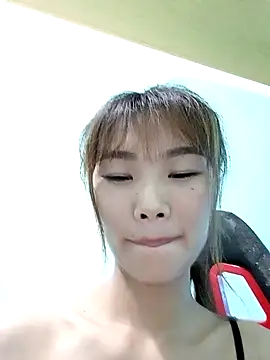 Snapshot of Lonalysexy chatting on May 11, 2026, 2:39 am Lonalysexy online show from May 11, 2026, 2:39 am