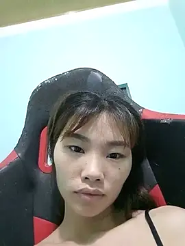 Snapshot of Lonalysexy chatting on May 12, 2026, 2:25 pm Lonalysexy online show from May 12, 2026, 2:25 pm