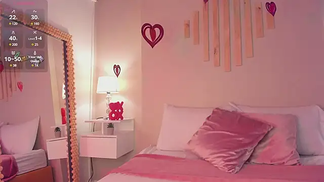 Snapshot of VictoriaNoah_ chatting on February 14, 2025, 7:23 pm VictoriaNoah online show from February 14, 2025, 7:23 pm