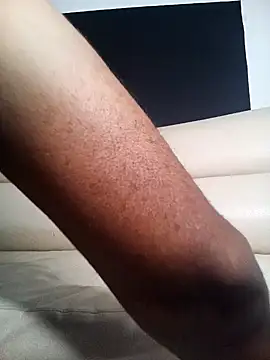 Snapshot of AbbyTomson chatting on January 28, 2025, 8:04 pm AbbyTomson online show from January 28, 2025, 8:04 pm