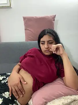 cloe small online show from December 27, 2024, 10:23 am