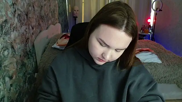 Snapshot of Jenny_Fox chatting on November 6, 2025, 8:48 am Jenny Fox online show from November 6, 2025, 8:48 am