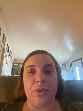 lairarose online show from December 17, 2024, 6:53 pm