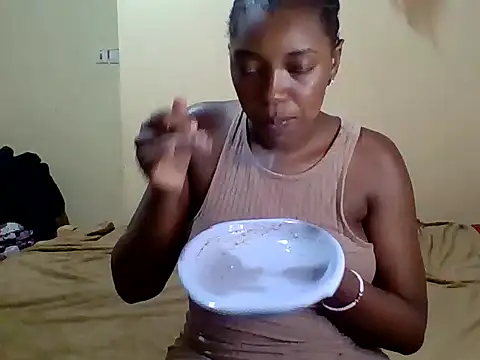 Snapshot of Zara_Twilight chatting on February 15, 2025, 9:04 pm Zara Twilight online show from February 15, 2025, 9:04 pm