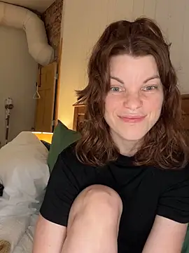 wildefaye online show from October 5, 2025, 1:48 am