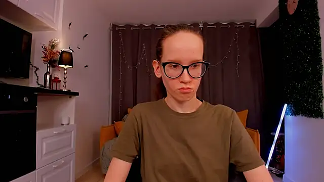 BettyBrowni online show from January 31, 2025, 10:10 pm