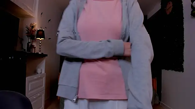 BettyBrowni online show from February 19, 2025, 7:16 pm