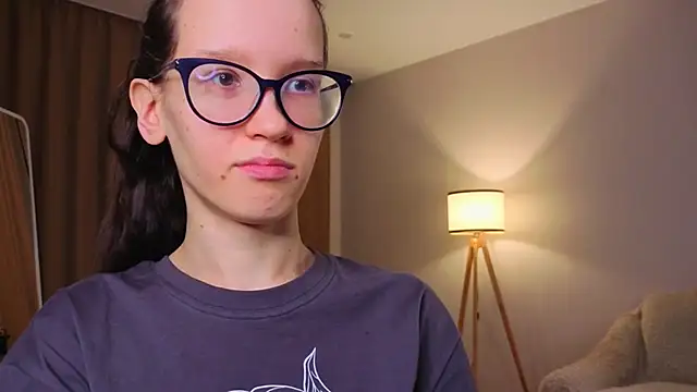 BettyBrowni online show from January 14, 2026, 4:12 pm